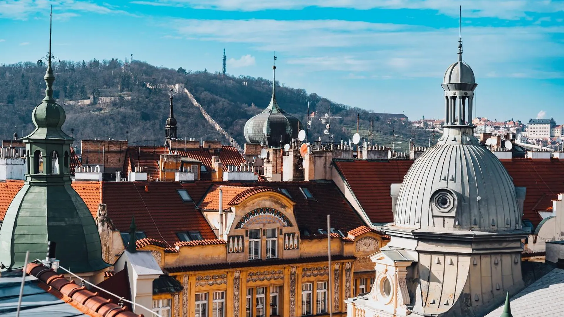Апартаменты Two-Level Apart With A Terrace Near The Vltava River Прага