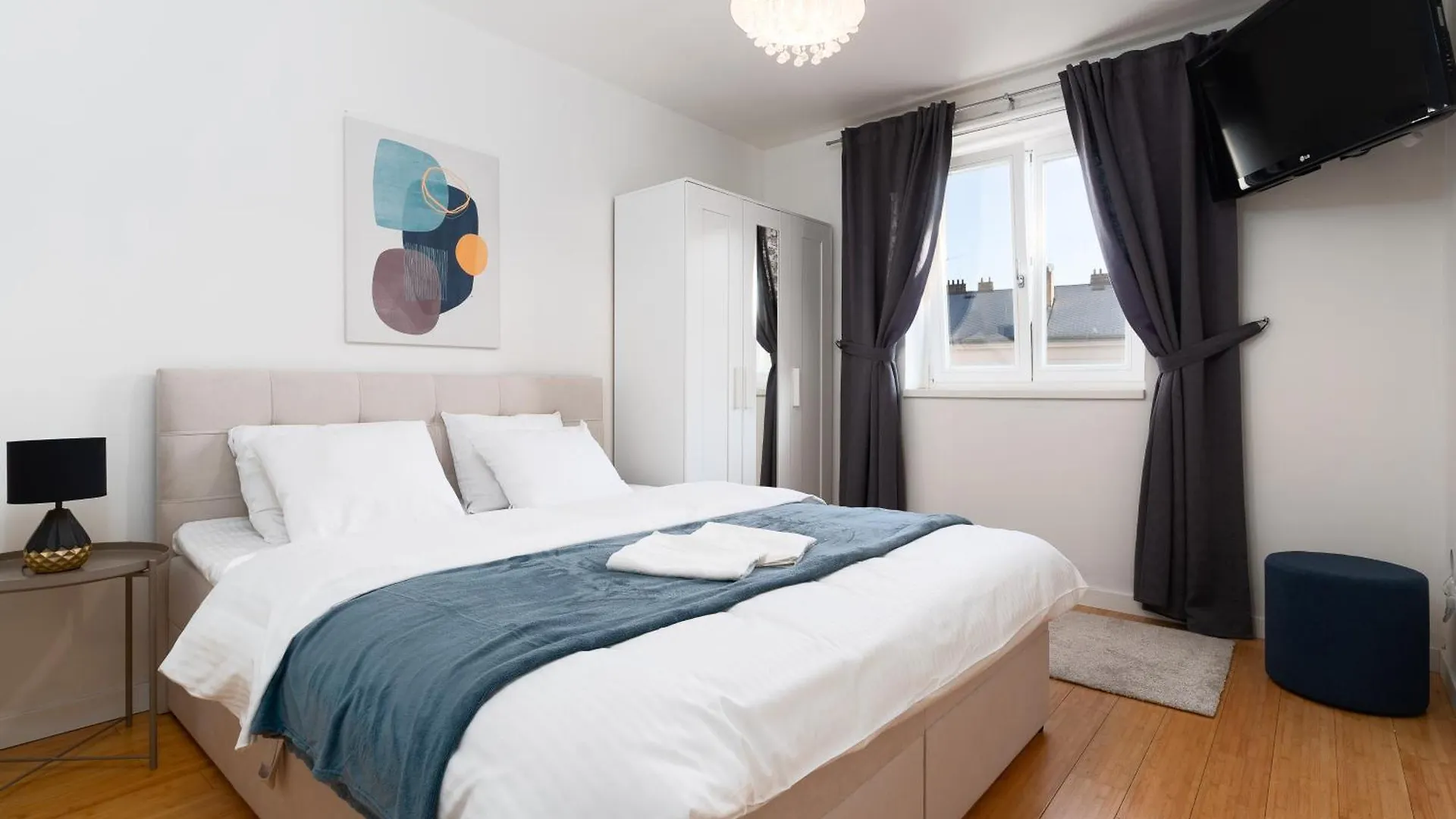 Two-Level Apart With A Terrace Near The Vltava River Praga Apartamento