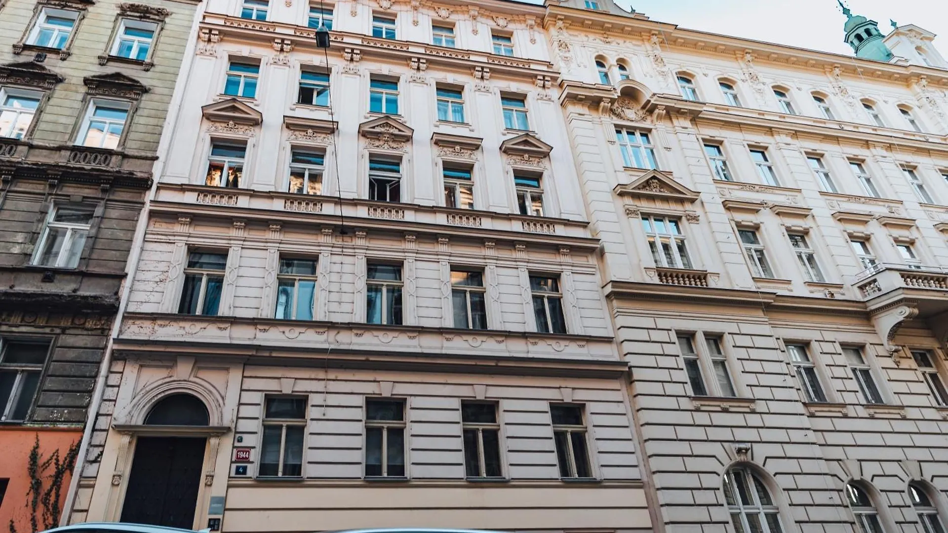 Two-Level Apart With A Terrace Near The Vltava River Praga República Checa